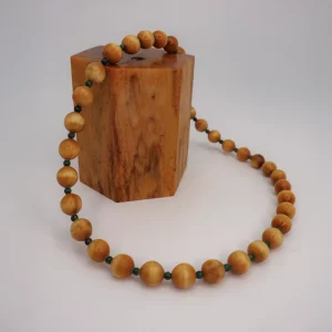 COLLAR PERLAS Y MALAQUITA